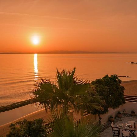 Villa Elizabeth - Seafront Classic Villa! Αργάσι Εξωτερικό φωτογραφία
