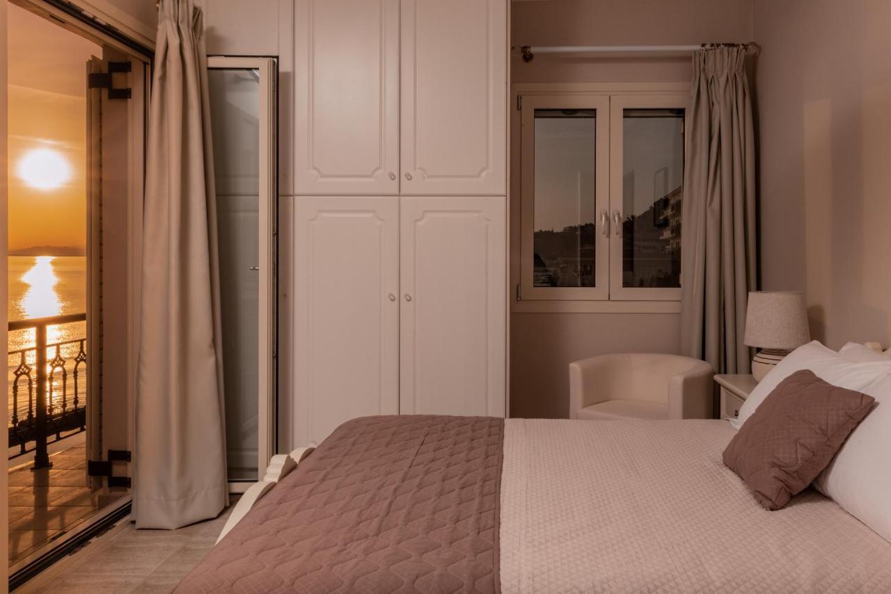 Villa Elizabeth - Seafront Classic Villa! Αργάσι Εξωτερικό φωτογραφία